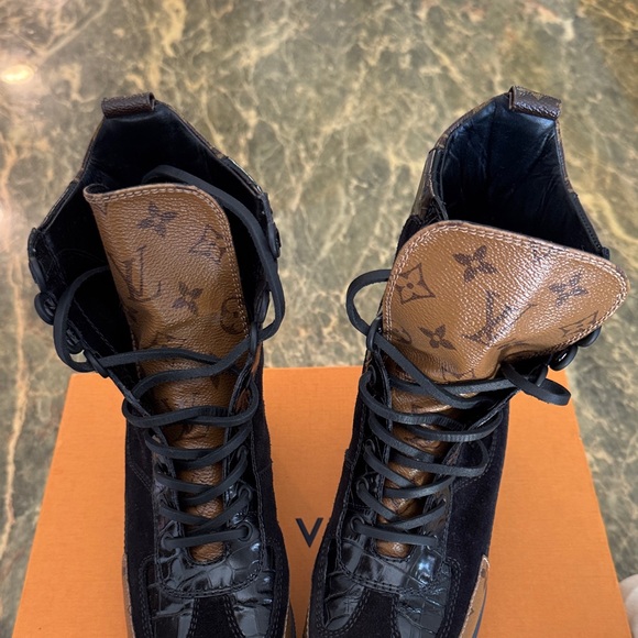 Louis Vuitton Suede and Monogram Women's Boots - Picture 4 of 11